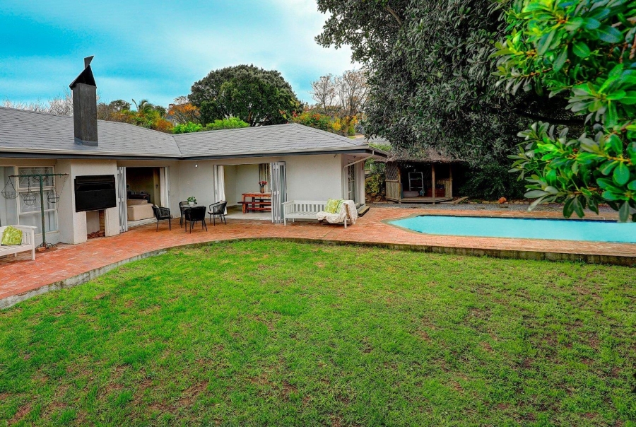 4 Bedroom Property for Sale in Welgemoed Western Cape